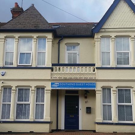 Southend Guest House - Close To Beach, Train Station & Southend Airport Екстер'єр фото